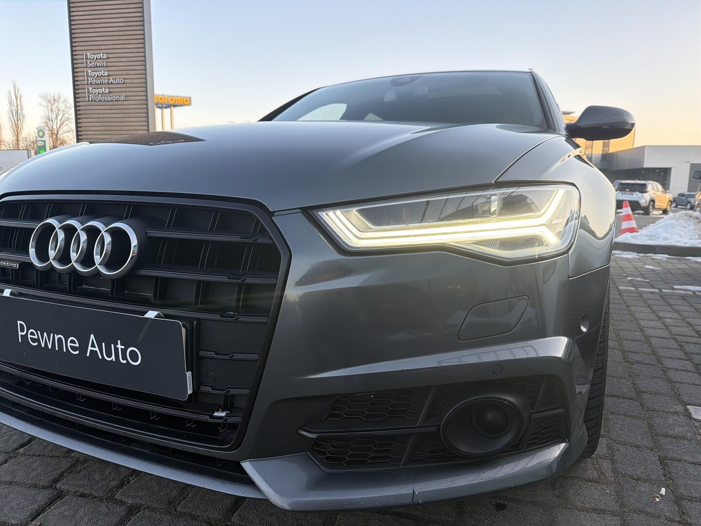 Audi A6 Avant
