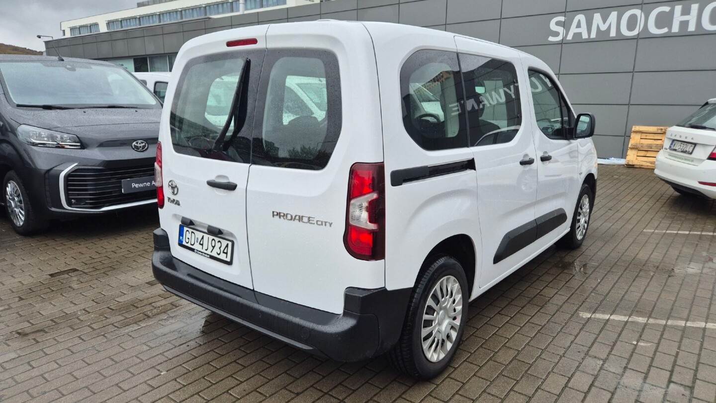 Toyota PROACE CITY VERSO