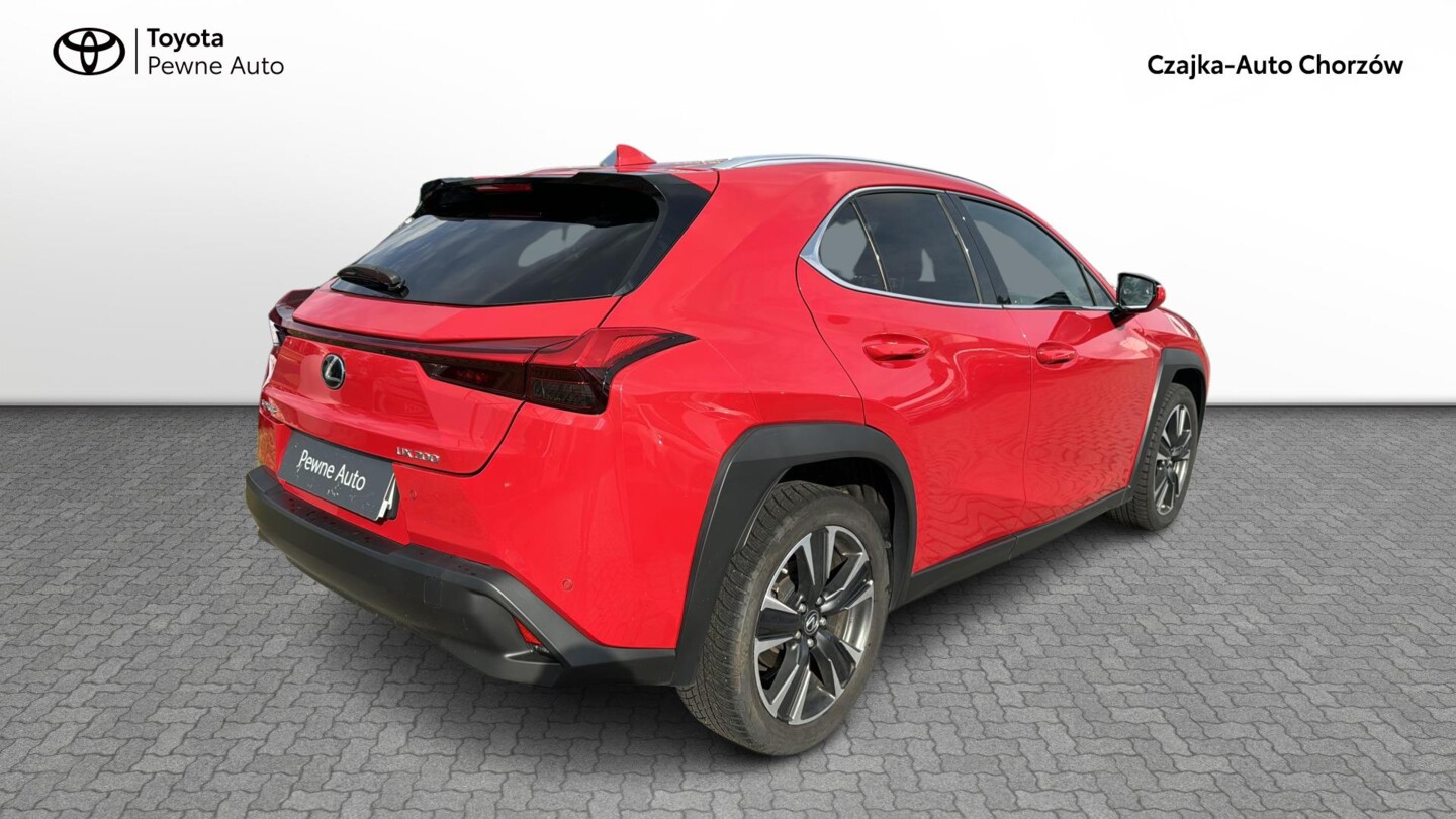 Lexus UX